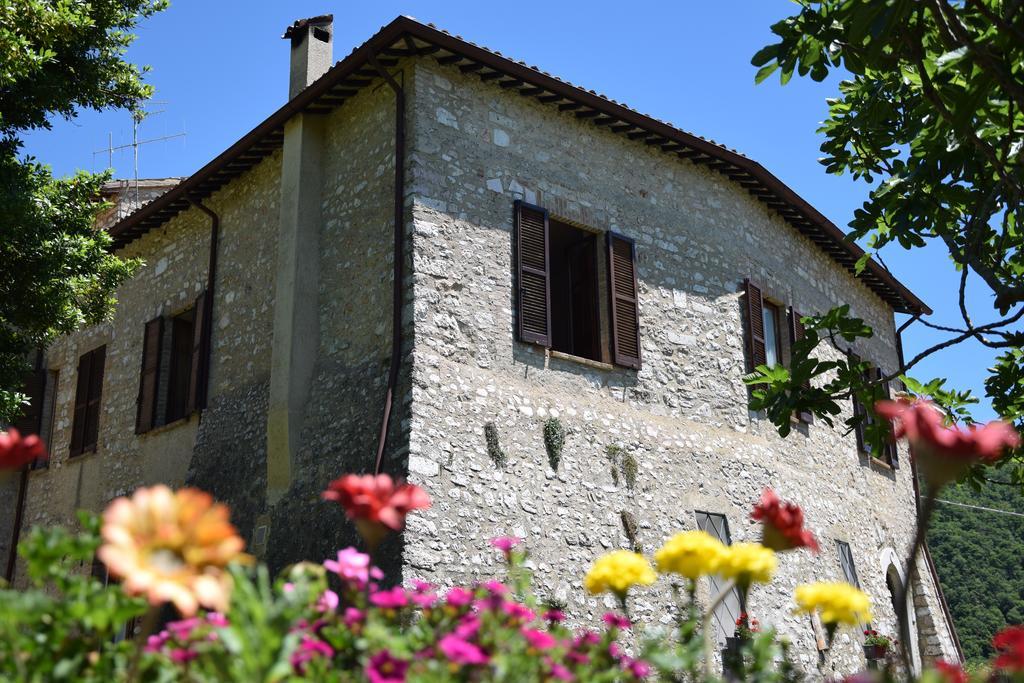 Campagna In Compagnia Vila Vallo di Nera Exterior foto